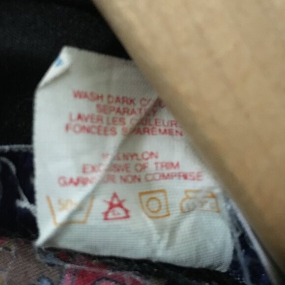 Y2K Made in Canada Vintage Paisley Keyhole Gothic Maid Top - Picture 9 of 14